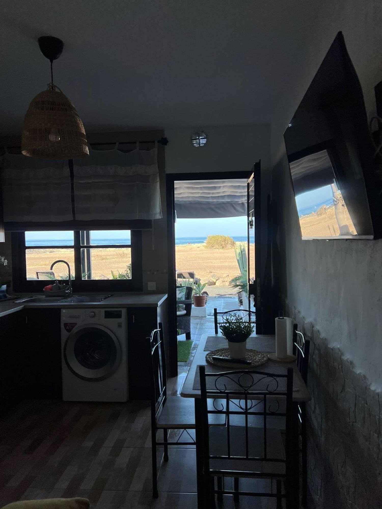 Apartamento Meliyeri1 1ª Linea De Playa Cotillo Buitenkant foto